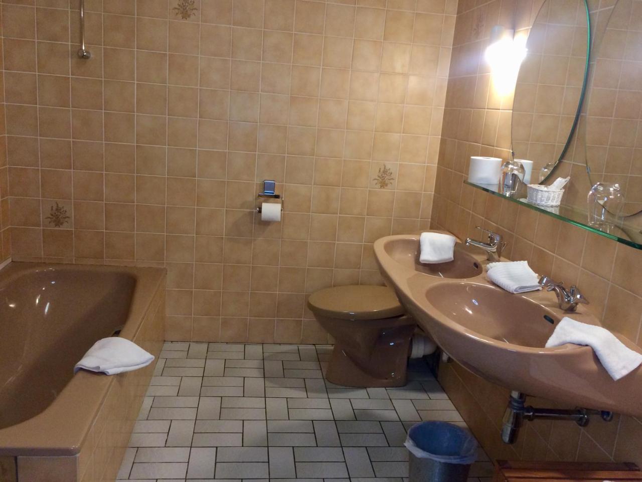 וירטון Hotel La Venerie מראה חיצוני תמונה
